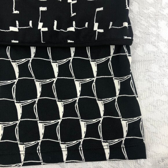Max Studio Black & White Geometric Print Short Sleeve Midi Dress - Picture 9 of 11
